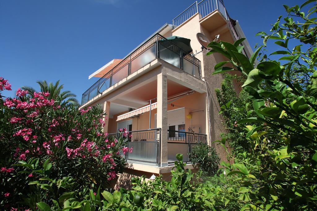 Apartments Jasmin Trogir Eksteriør billede